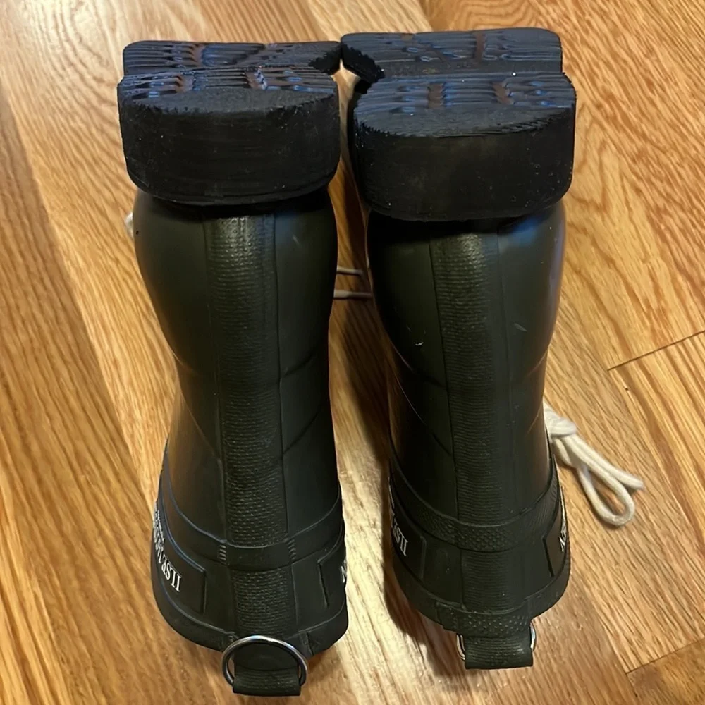 New Anthropologie Terrain Isle Jacobsen Laced Short Rain boots size 8 Green